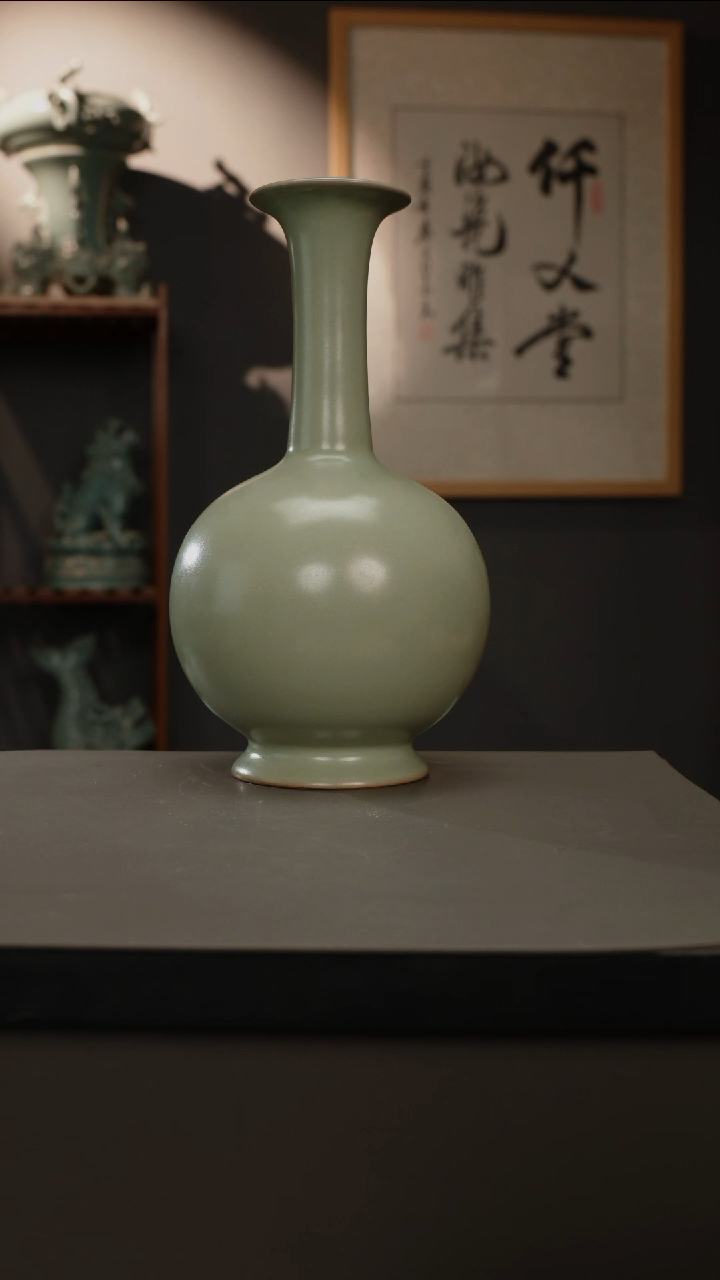 【闪购商品】杯仿古釉原矿 鼓腹瓶  微瑕