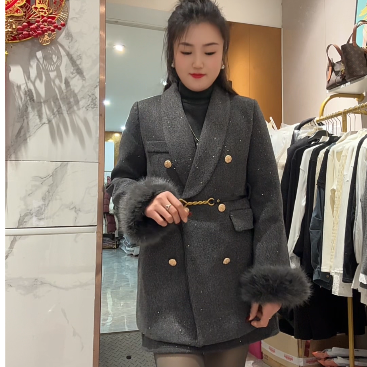 红衣俏家春款褂子