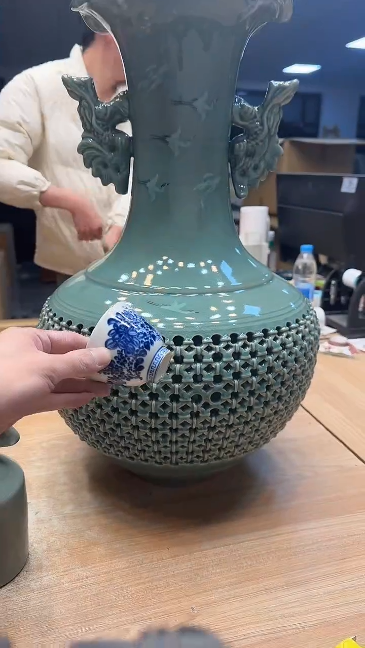 青****人2496墨樱社专属定闪链接瓷