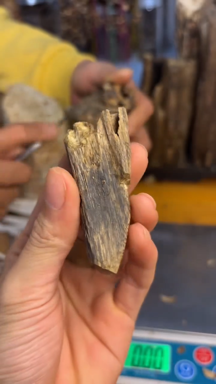 沉香沉香碎屑张勺子品种8克