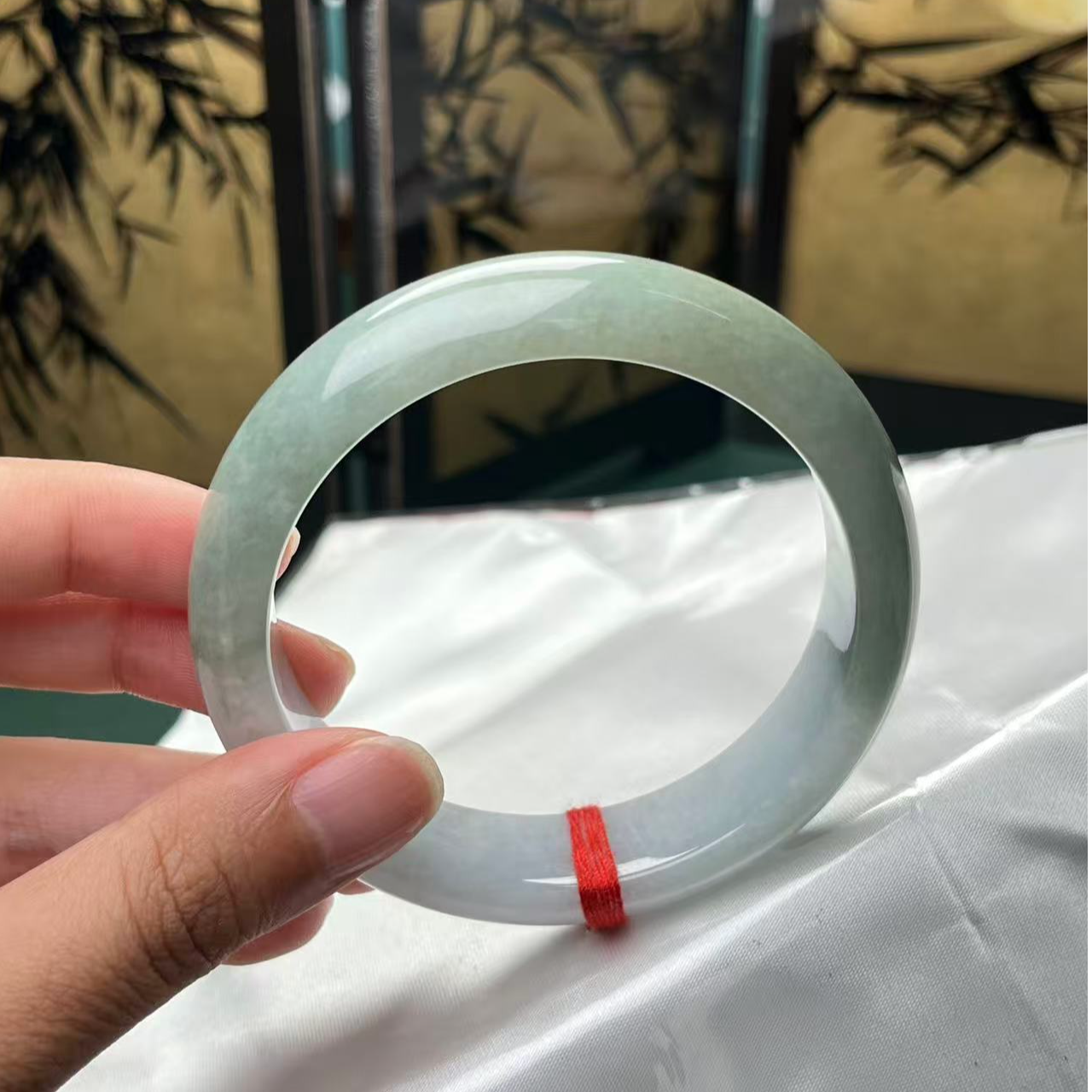 天然.保真56+圈-天然缅甸A货翡翠.橄榄绿.半山水-25050202