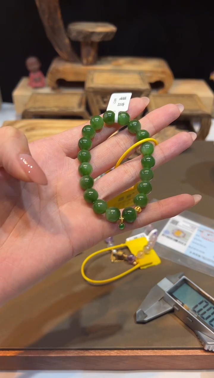 18K金镶嵌和田玉手饰手饰@@A4921