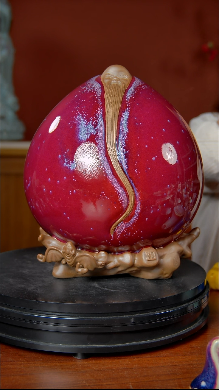 摆件大宋官窑钧瓷小福寿桃