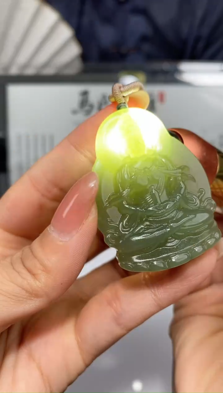 颈饰未镶嵌和田玉40768