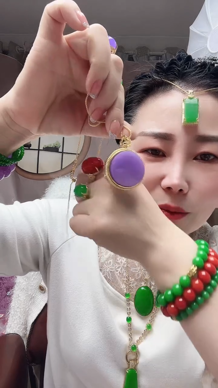 【闪购商品】翡翠颈饰14K金镶嵌D2号