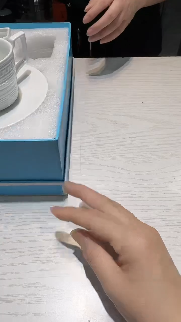 瓷片生活的本意就是开心@@1