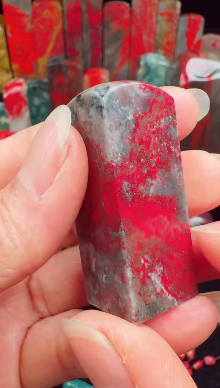 【闪购商品】昌化鸡血石11111111111111
