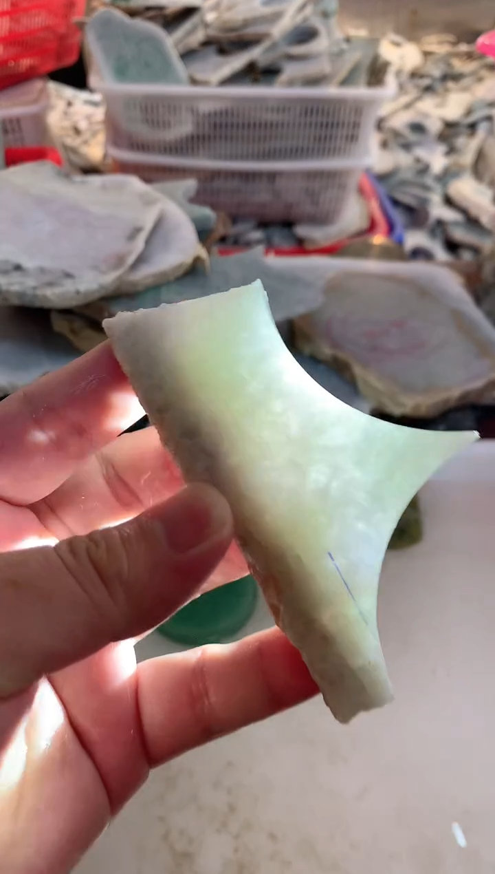 翡翠未镶嵌颈饰0韩0翡翠珠宝394
