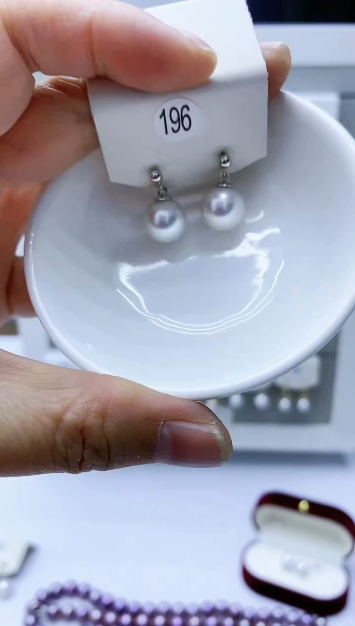 【闪购商品】淡水珍珠耳饰银S925镶嵌196
