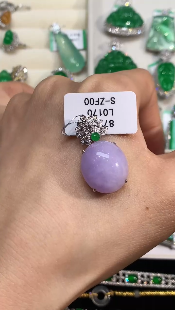 【闪购商品】翡翠吊坠(不含链)18K金镶嵌L0170