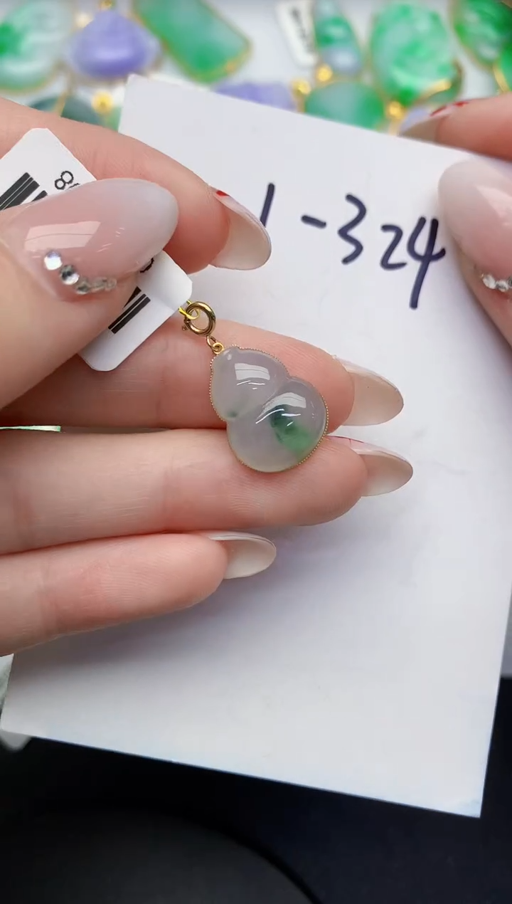 【闪购商品】翡翠颈饰18K金镶嵌00000000000