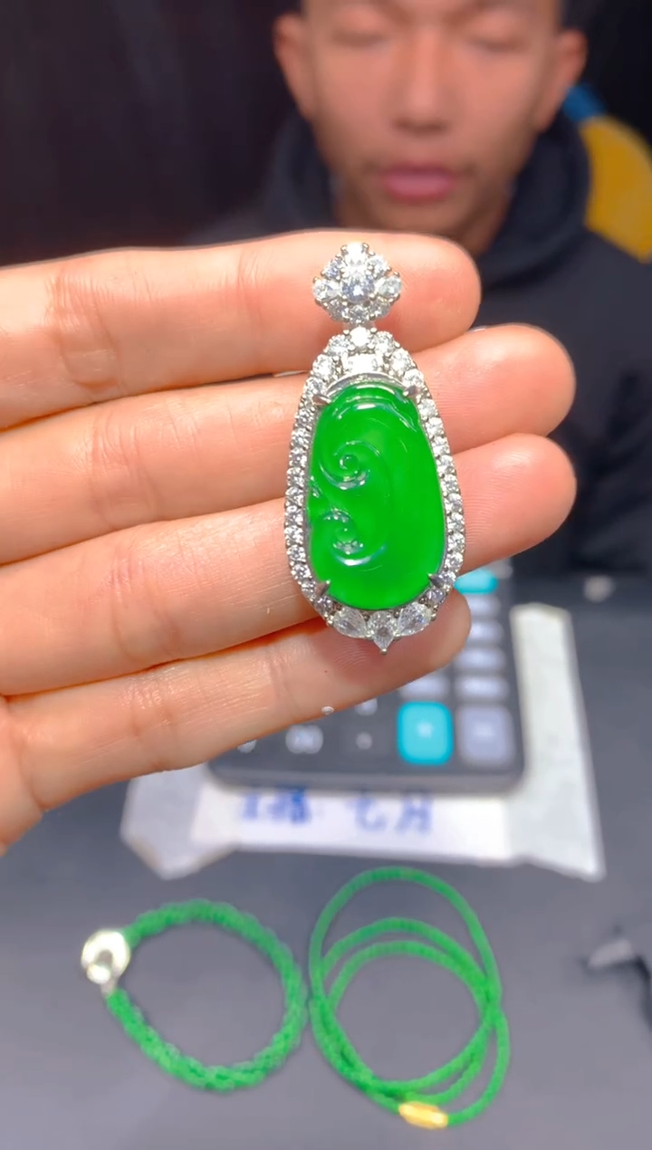 【闪购商品】定制翡翠未镶嵌169多样性发货（发其一）