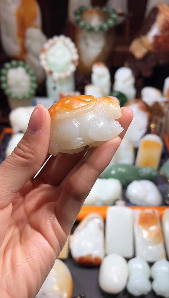 未镶嵌和田玉挂件精品