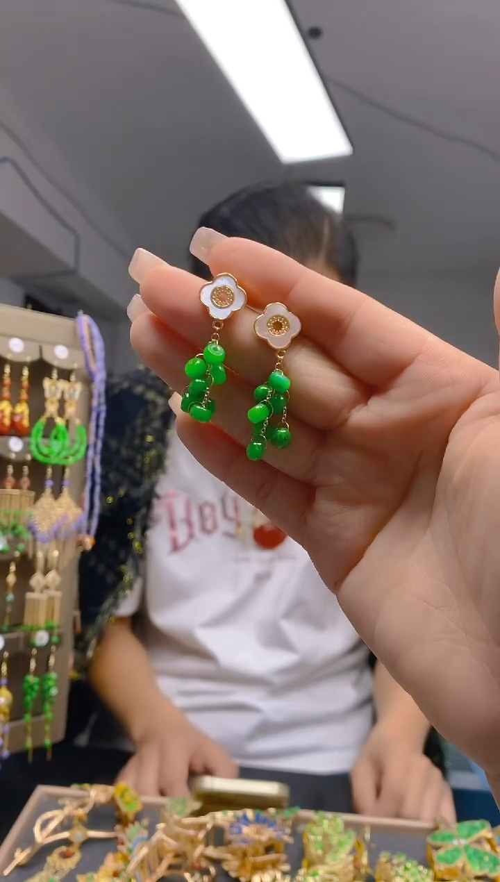 【闪购商品】翡翠耳饰合金366翡翠耳钉