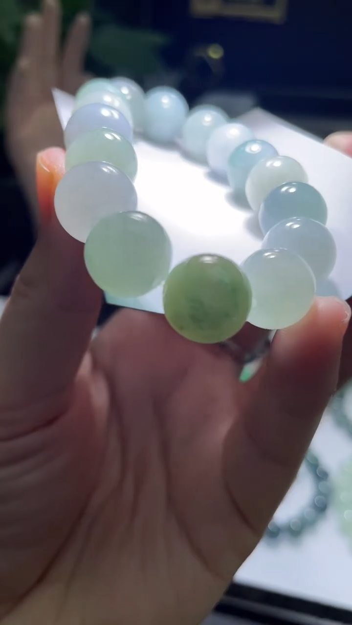 【闪购商品】定制翡翠未镶嵌翡翠
