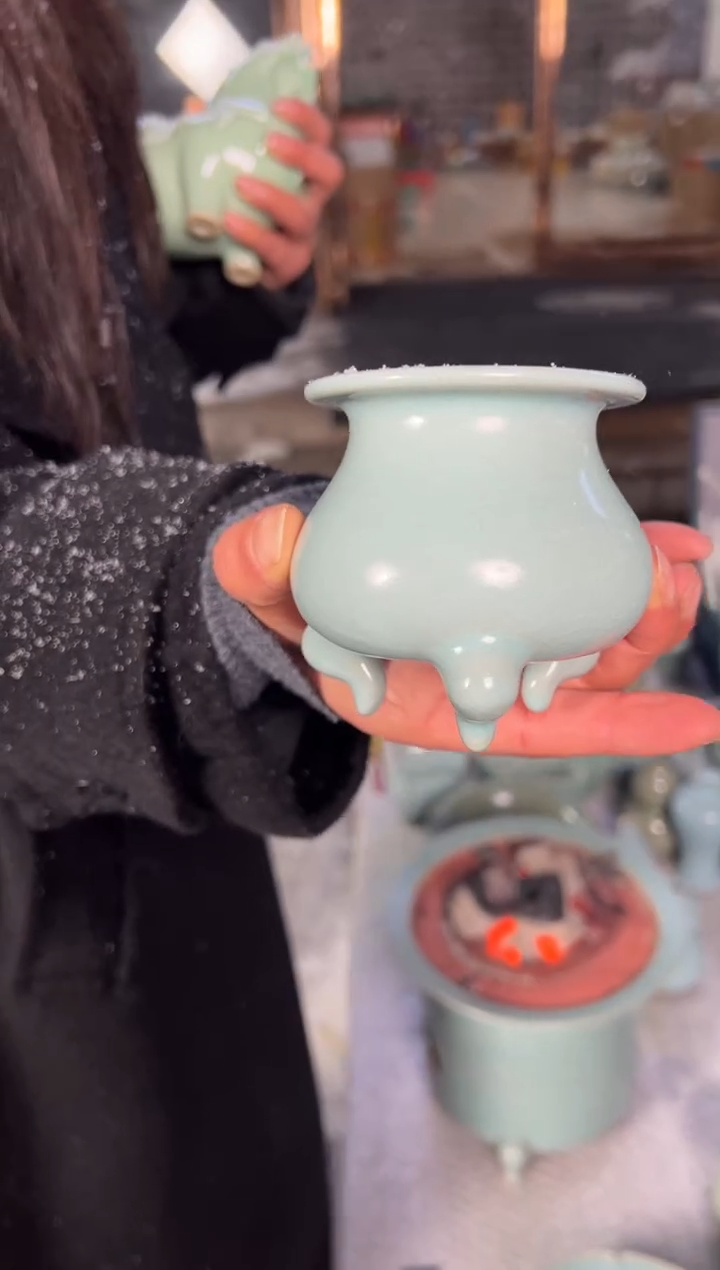 瓷片原产地原矿釉汝瓷