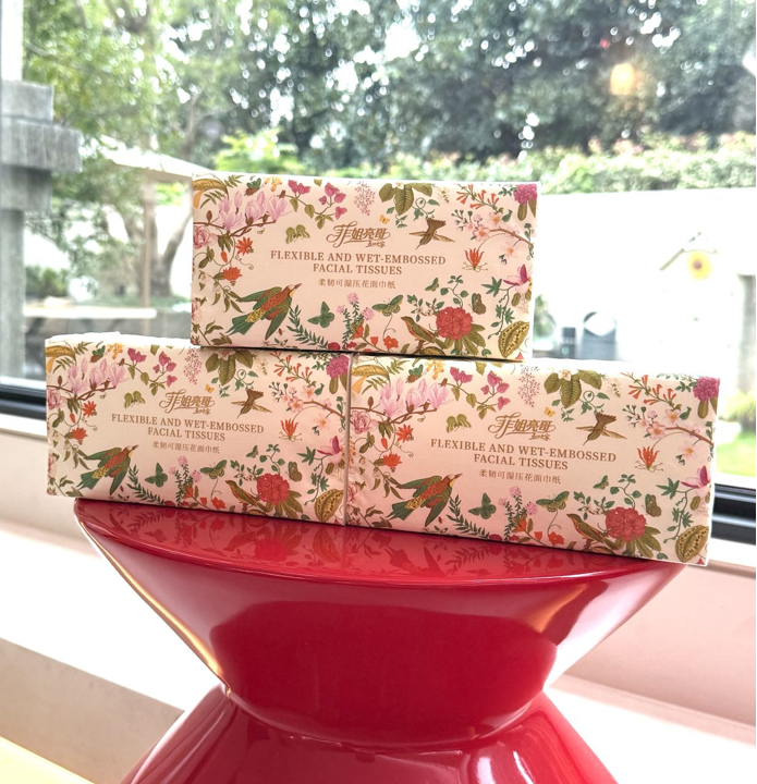 菲姐亮哥3大包四边压花加大纸巾可湿水6层加厚（175X175mm）