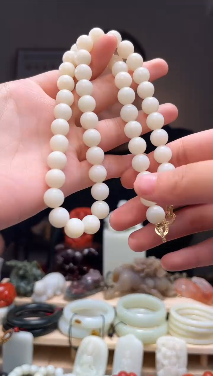 颈饰未镶嵌和田玉项链9+