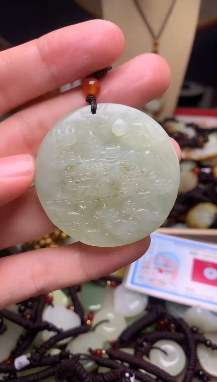 颈饰未镶嵌和田玉新疆料青海料清水和田玉吊坠