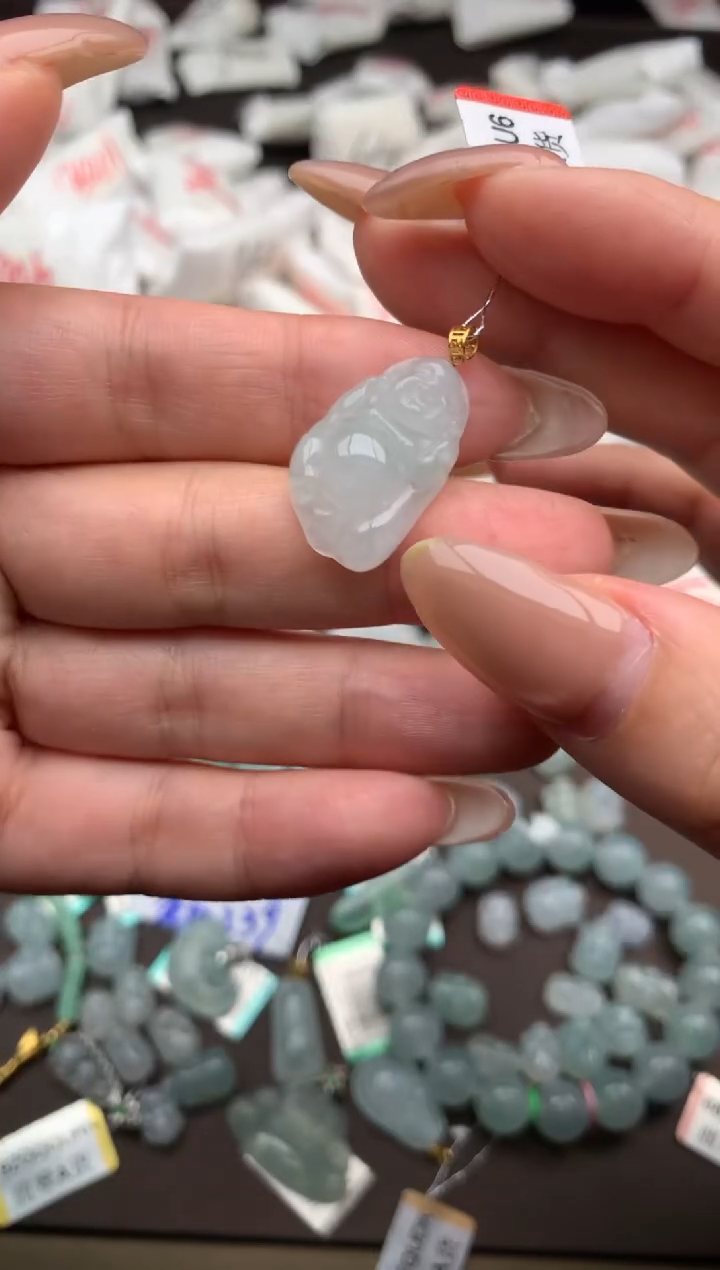 【闪购商品】翡翠挂件18K金镶嵌一