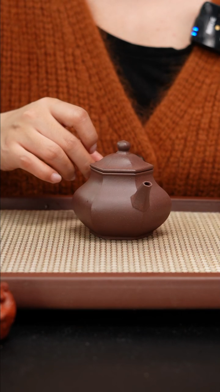 【闪购商品】紫砂茶壶底曹清六方壶150