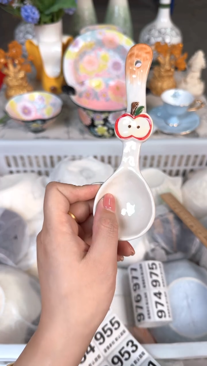 瓷片小**麻946默认微瑕15包邮库存1