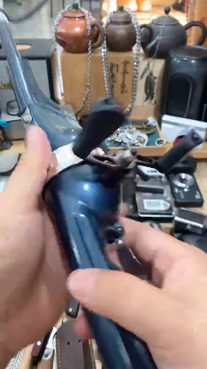 瓷片闪购商品  如图所示