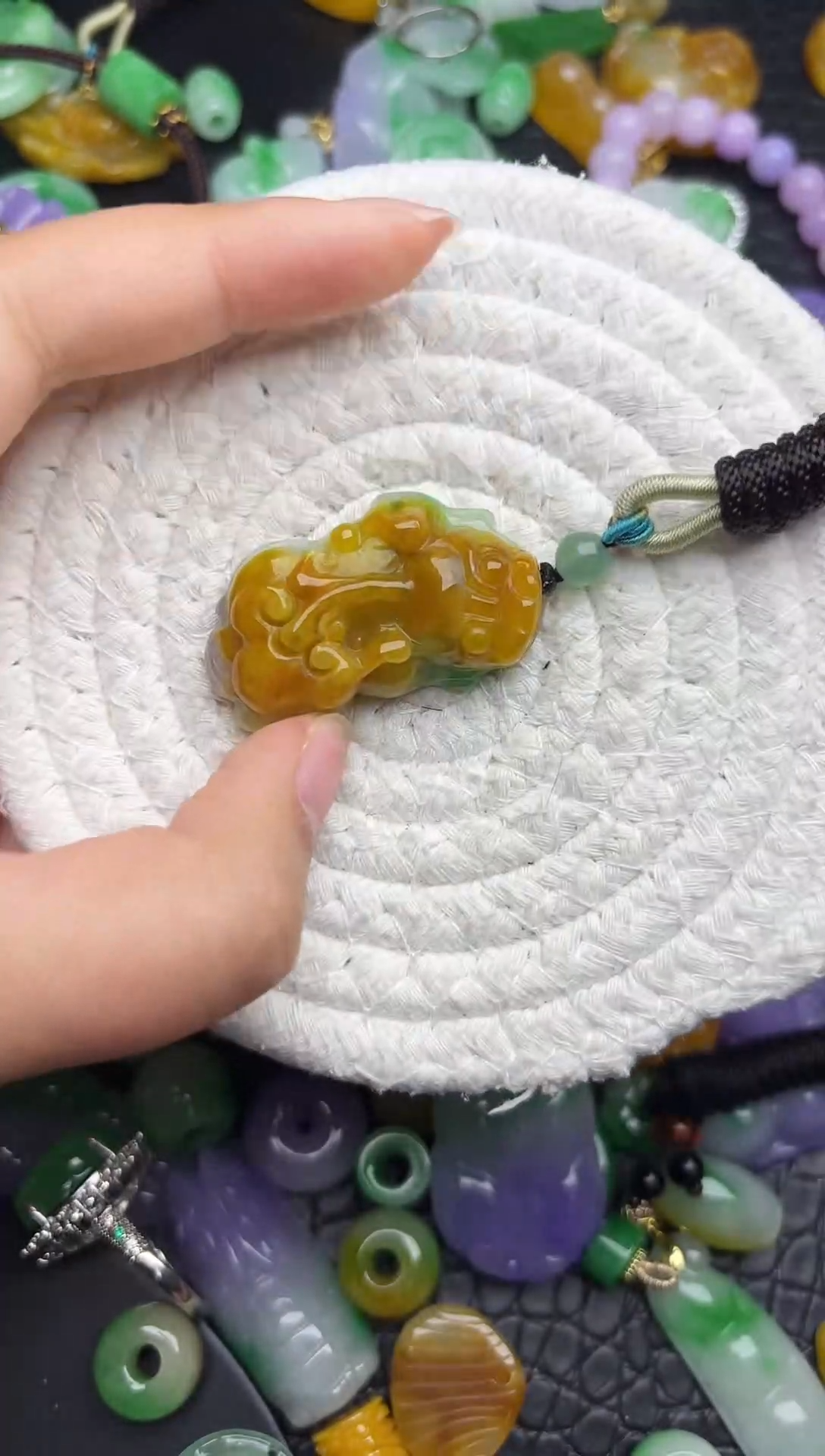 颈饰未镶嵌翡翠缅甸翡翠吊坠