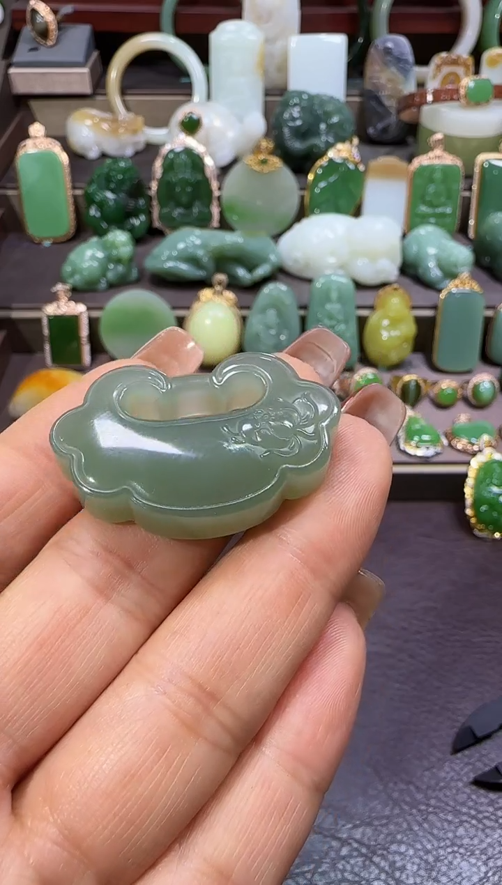 未镶嵌和田玉挂件【宏1228】48