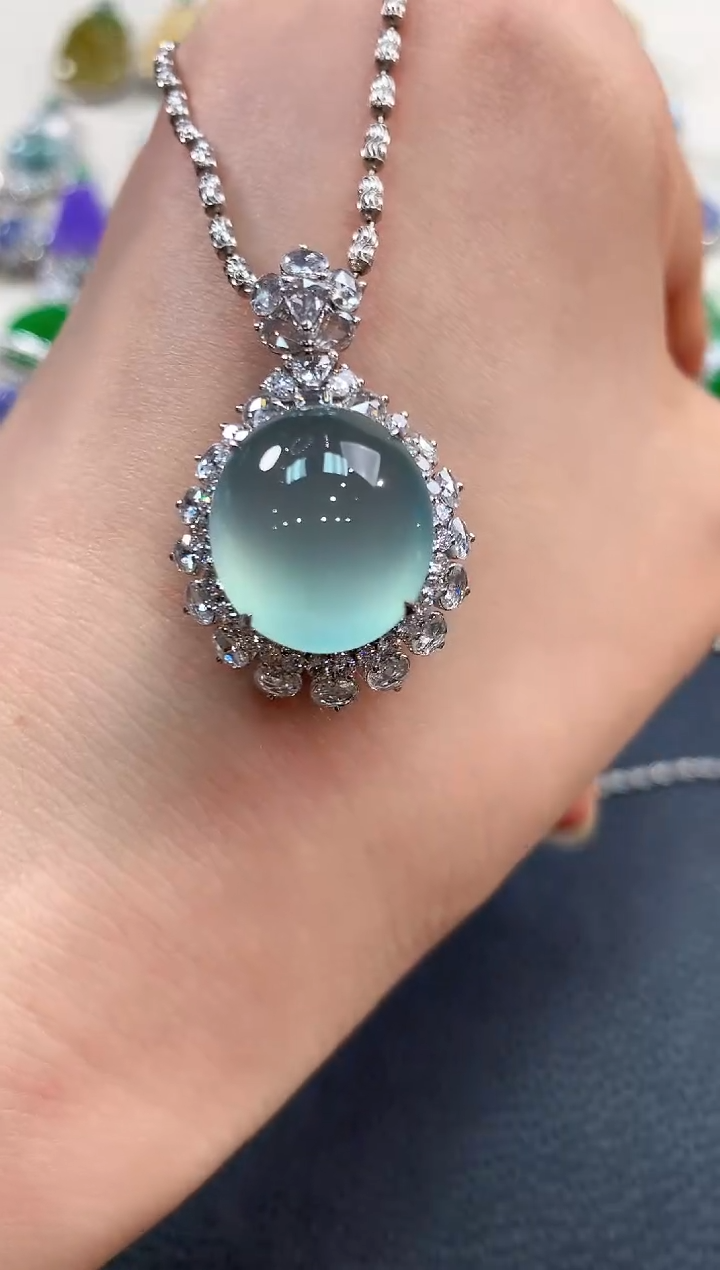 【闪购商品】翡翠吊坠(不含链)18K金镶嵌m1       