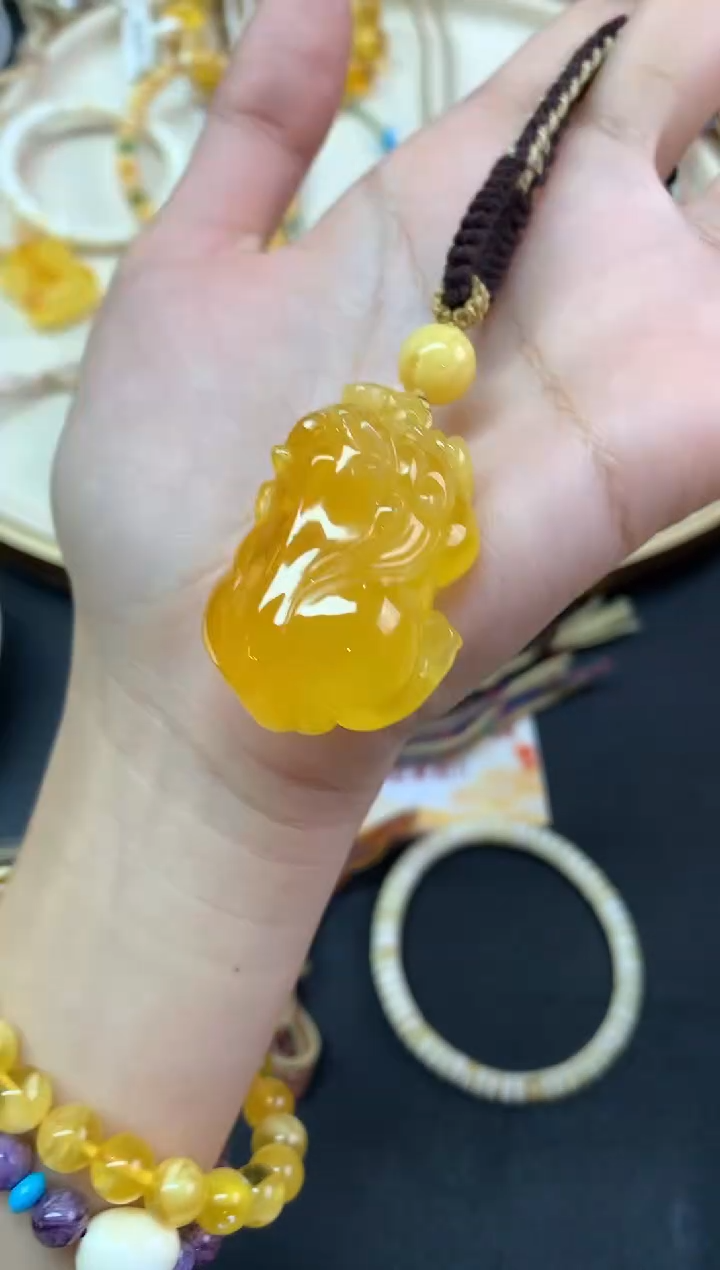 【闪购商品】蜜蜡裸石未镶嵌吊坠A373|1980