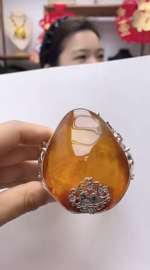 【闪购商品】琥珀裸石银S925镶嵌琥珀手镯