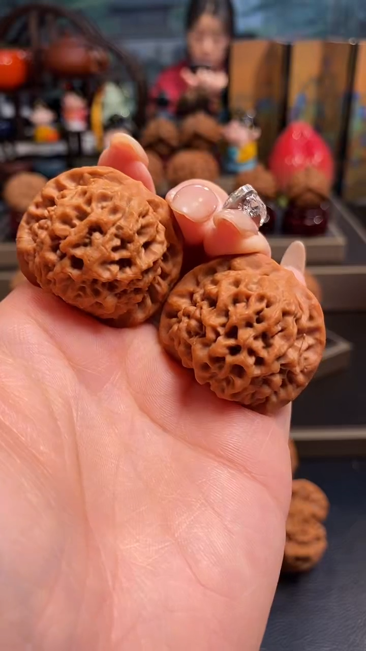 【闪购商品】文玩核桃把件H838秦闷36