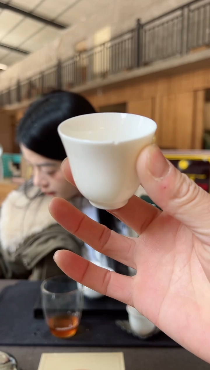 【闪购商品】百年老枞红半斤主人杯·····