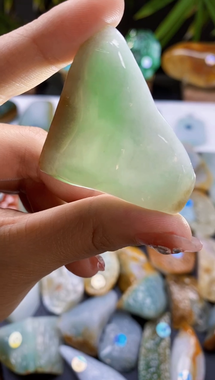 【闪购商品】定制翡翠未镶嵌翡翠