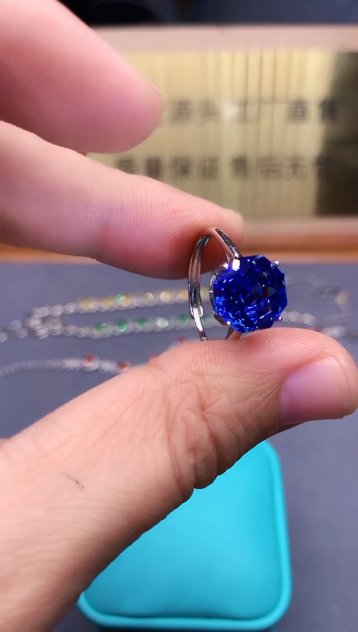 【闪购商品】托帕石戒指银S925镶嵌........