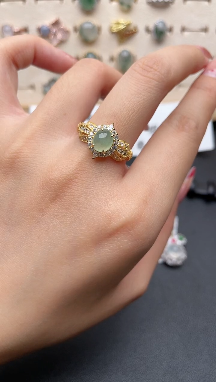 【闪购商品】翡翠戒指银S925镶嵌一物一证一礼盒