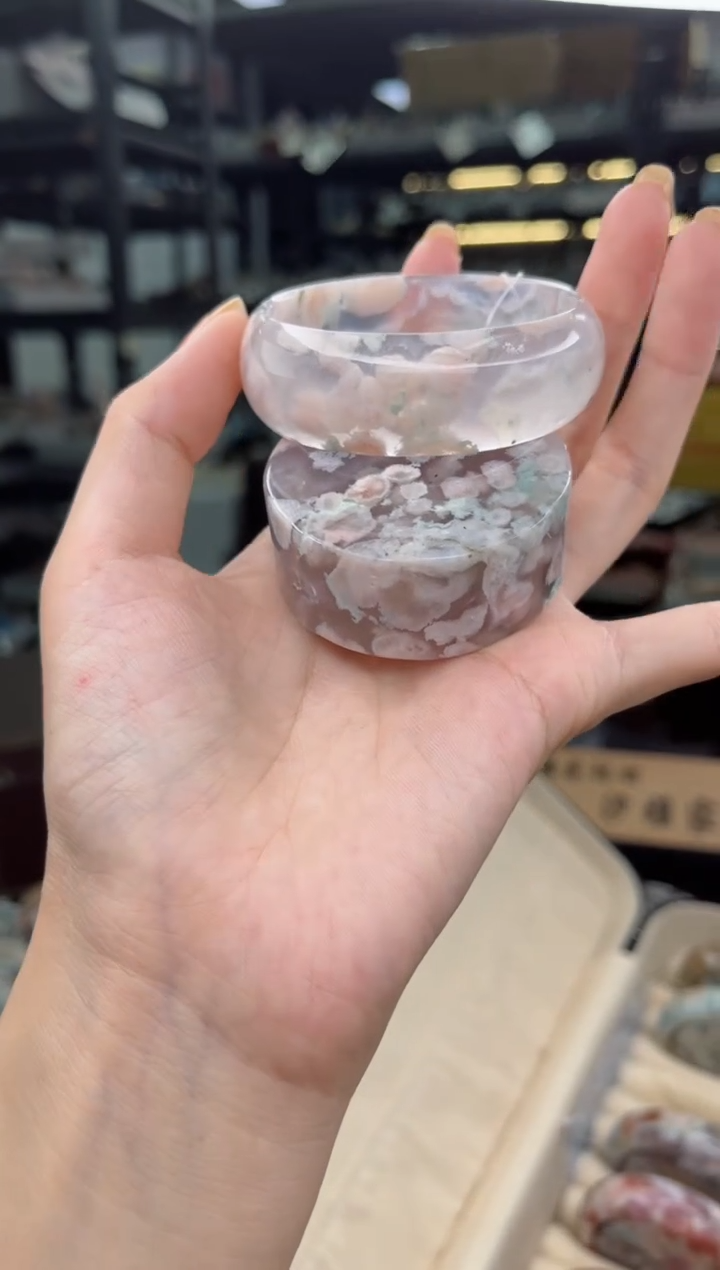 【闪购商品】石英质玉手镯未镶嵌53圈口（赠品镯心）S9004