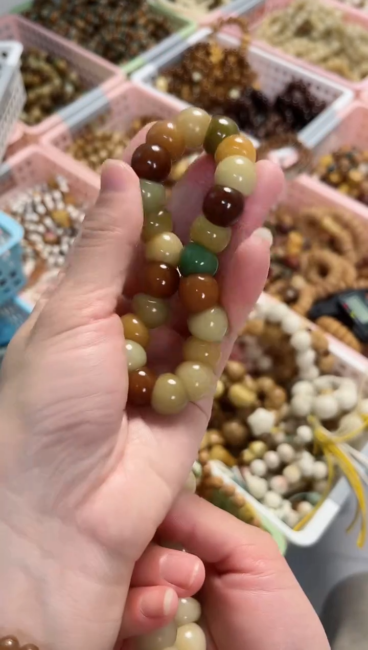 【闪购商品】菩提根/象牙果手串蒜瓣大肠 16