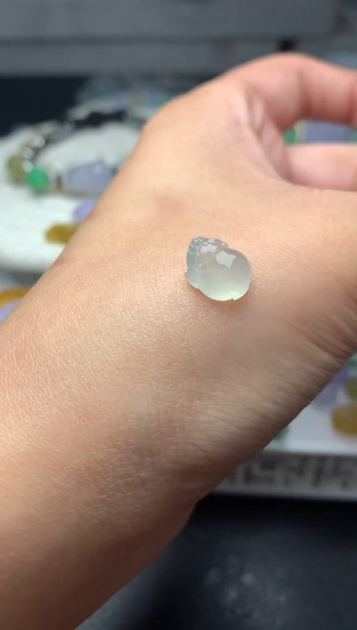 定制翡翠未镶嵌毛货