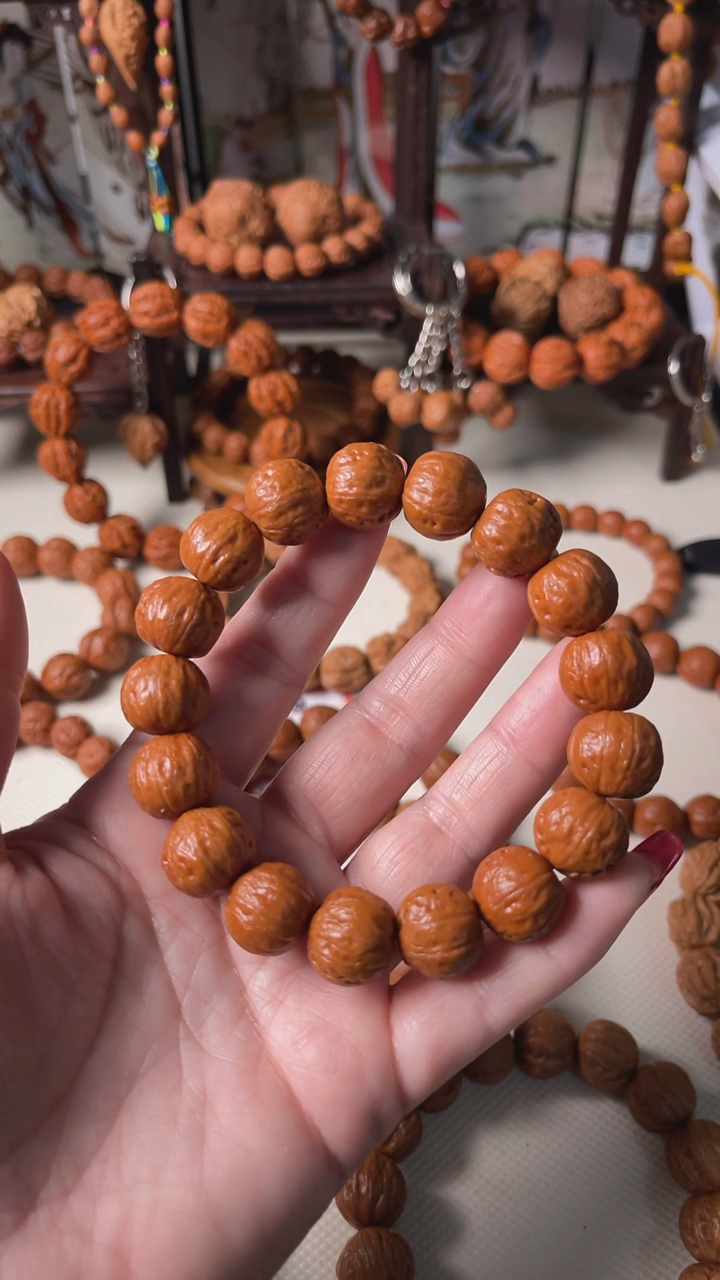 【闪购商品】文玩核桃手串小核桃