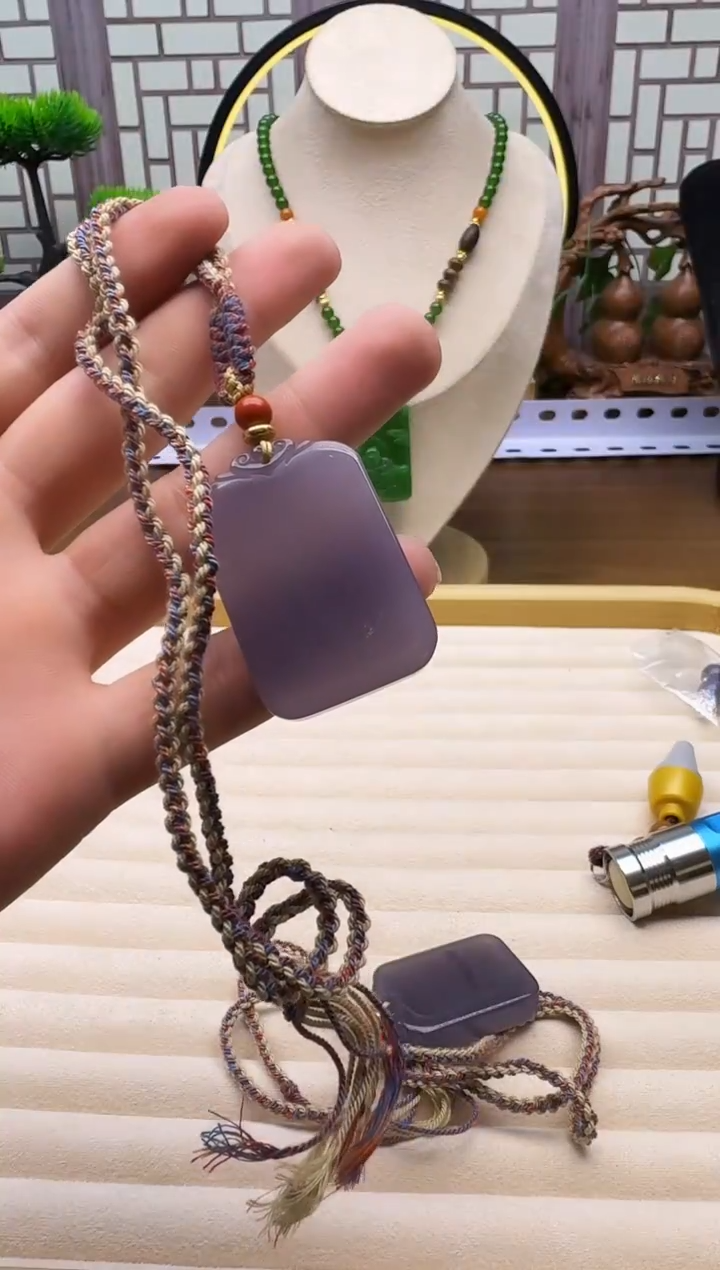 颈饰14K金镶嵌和田玉QL07     