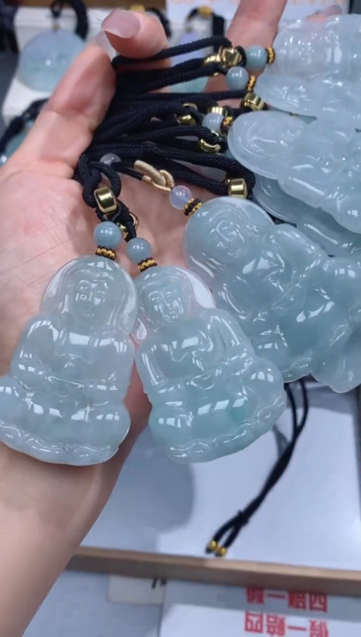 颈饰未镶嵌翡翠吊坠团购多样性发一件