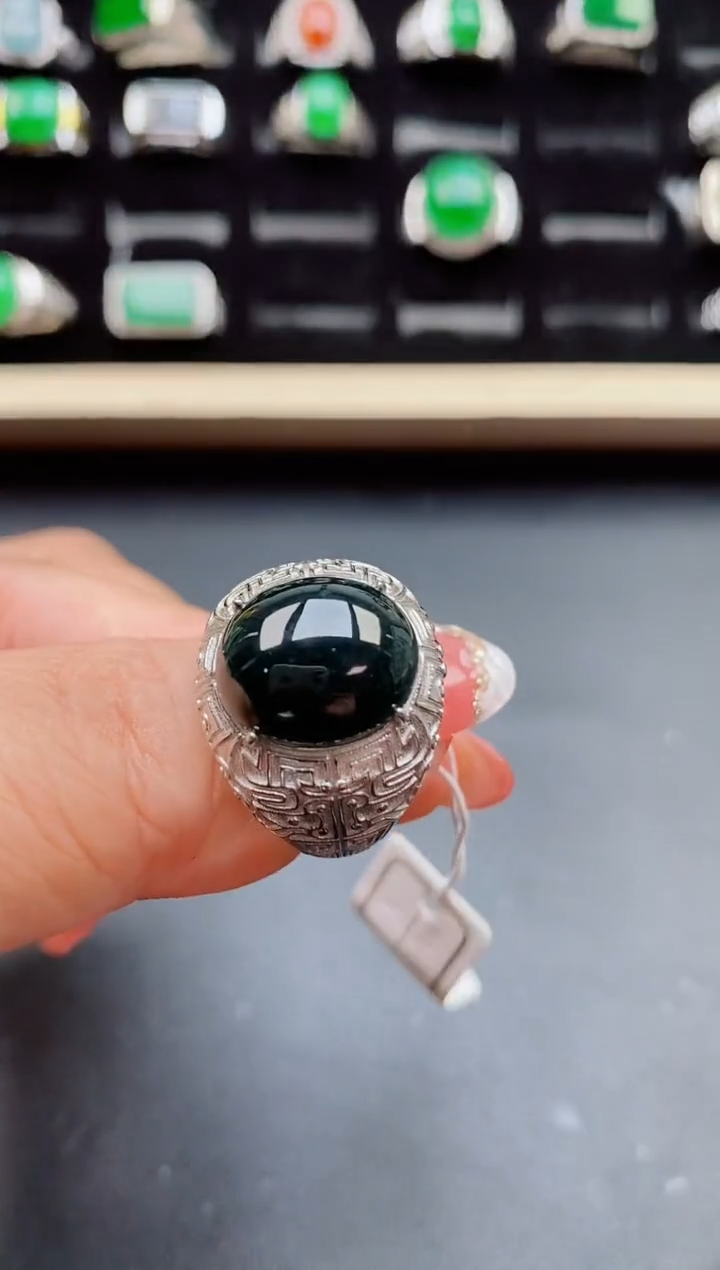 【闪购商品】翡翠戒指银S925镶嵌12121