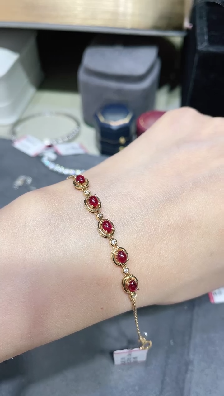 【闪购商品】红宝石手链18K金镶嵌·