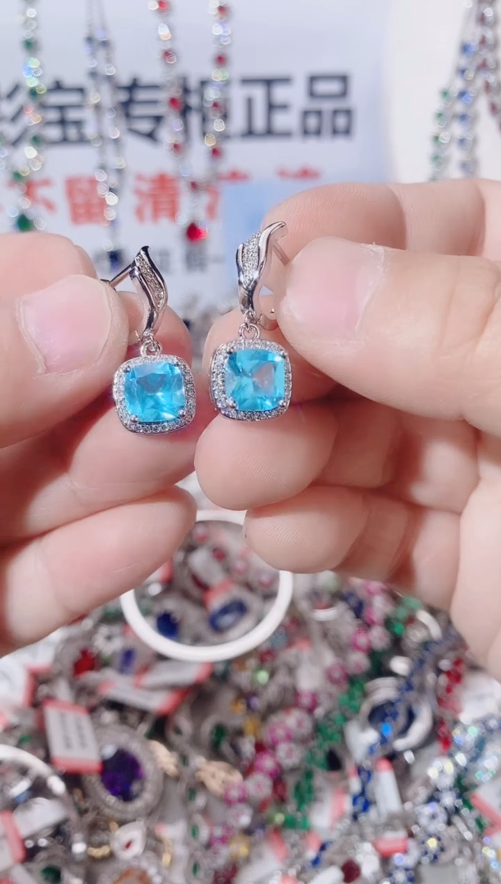 未镶嵌耳坠海蓝宝石    