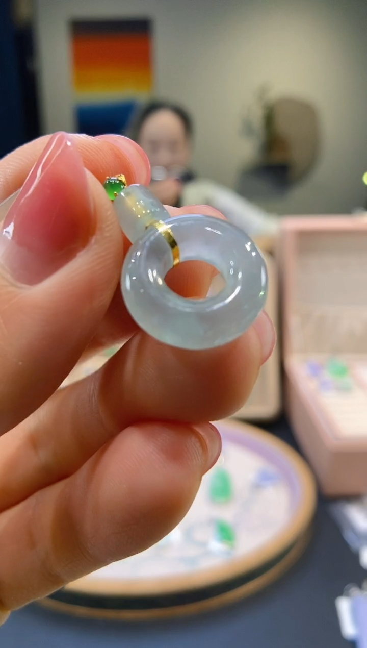 【闪购商品】翡翠吊坠(不含链)银S925镶嵌甜甜圈