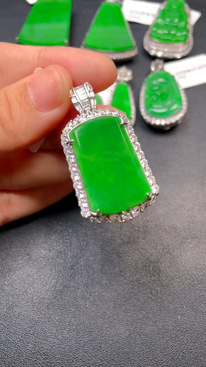 吊坠(不含链)银S925镶嵌翡翠吊坠