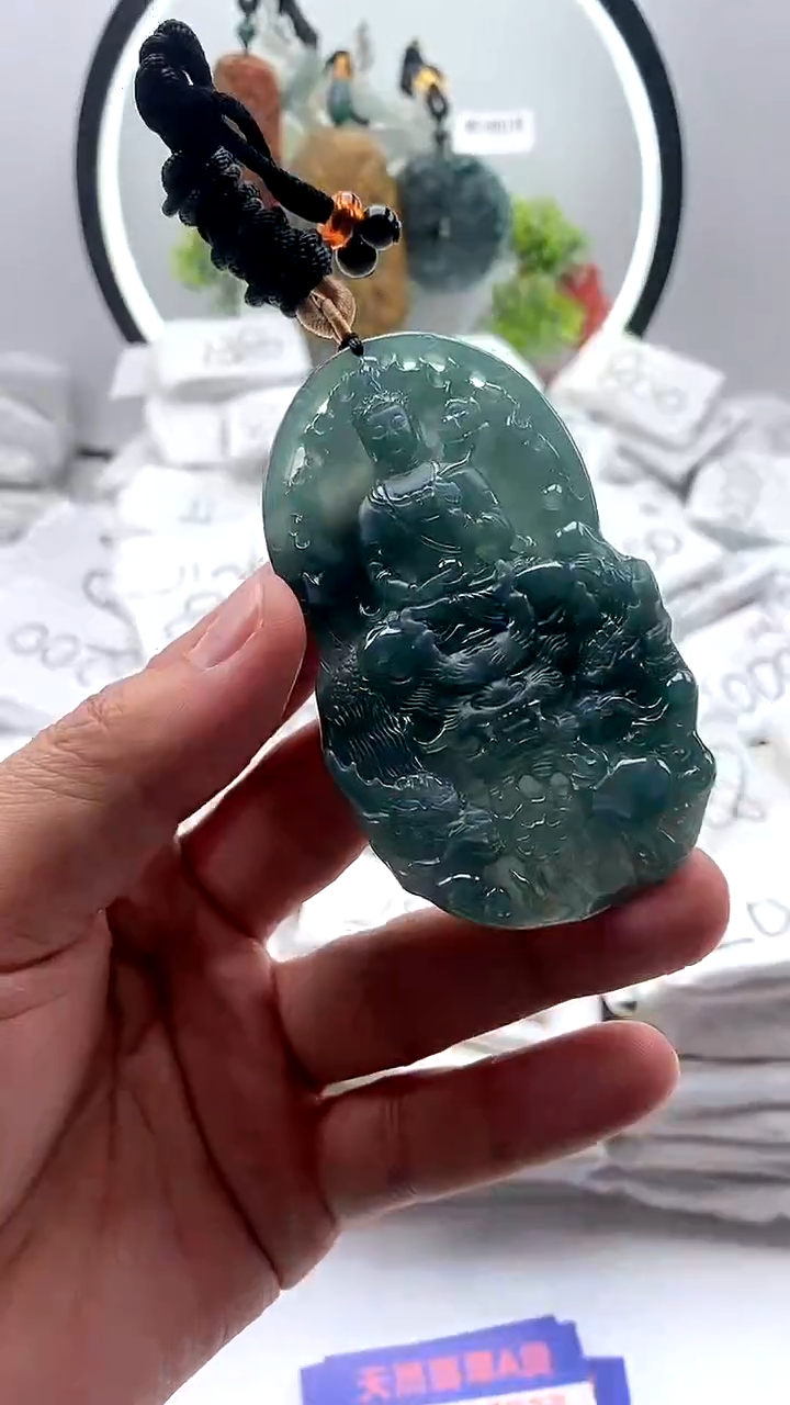 【闪购商品】翡翠颈饰未镶嵌大势至