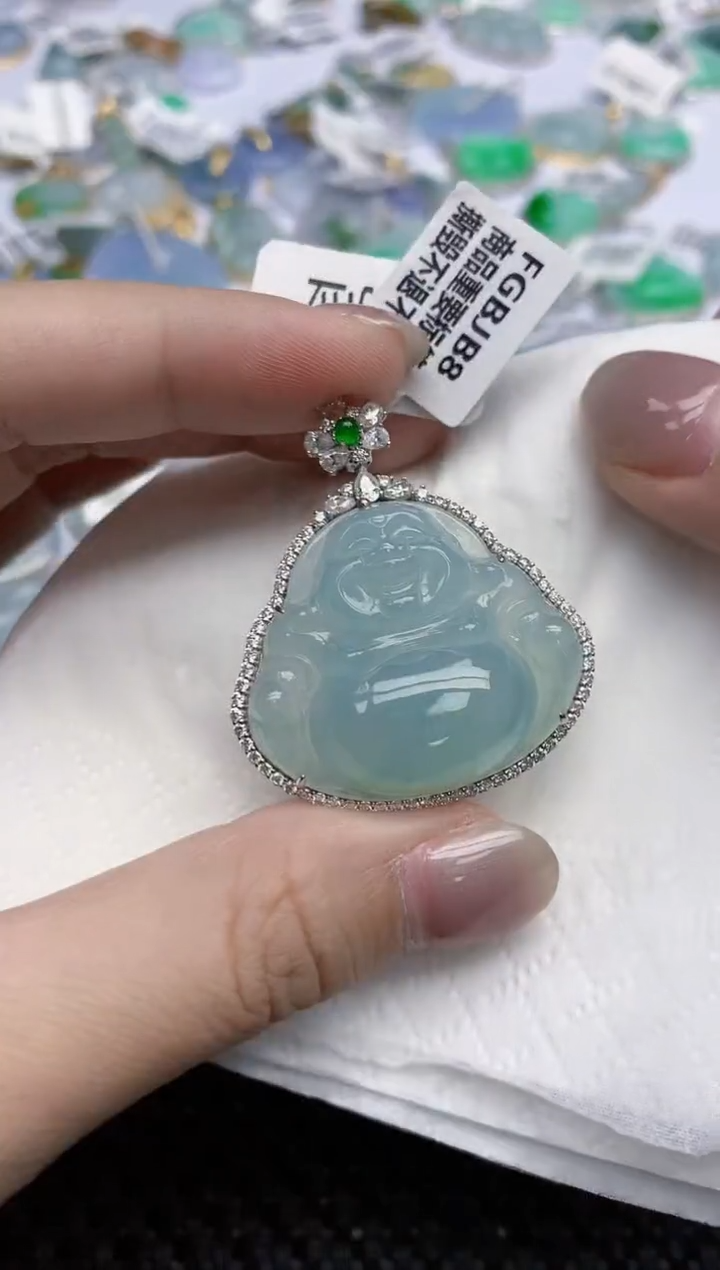 【闪购商品】翡翠颈饰18K金镶嵌天然翡翠A货
